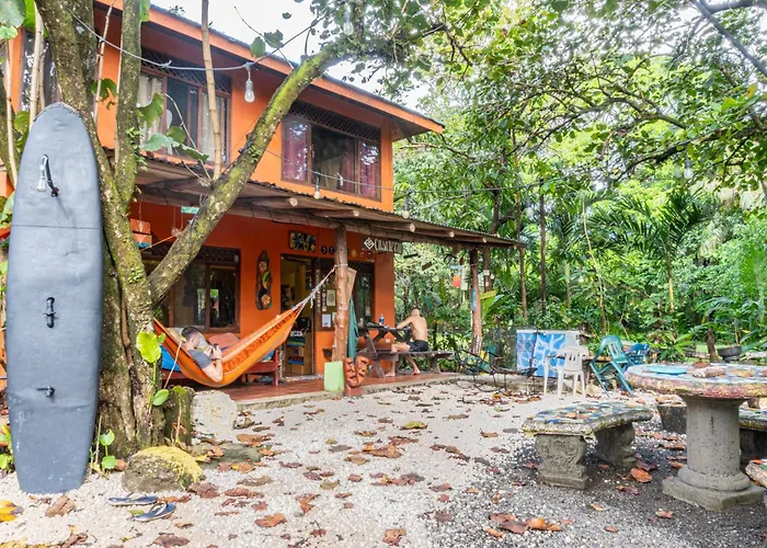 Hostel Casa Terra Samara